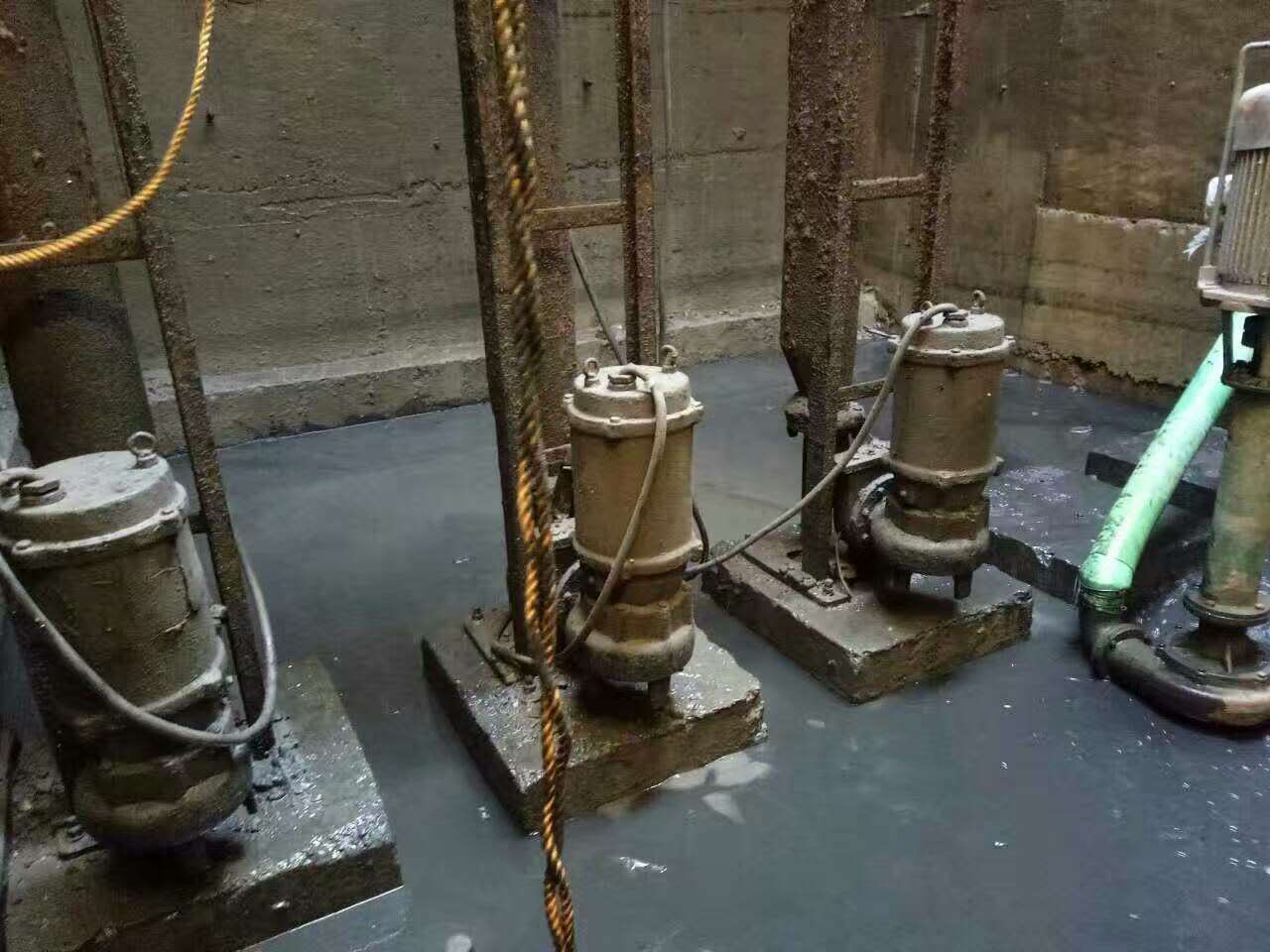 洮南污水池清理